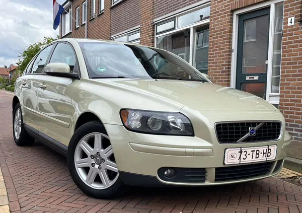 Volvo S40 cena 17999 przebieg: 200972, rok produkcji 2006 z Strzegom małe 232